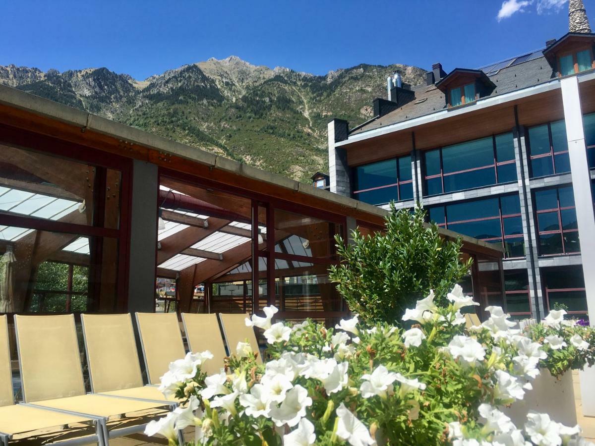 Sommos Hotel Aneto Benasque Exterior photo