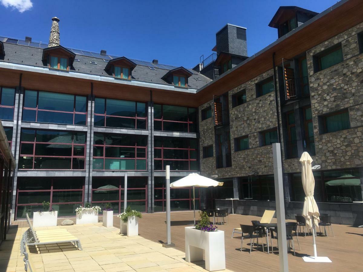 Sommos Hotel Aneto Benasque Exterior photo