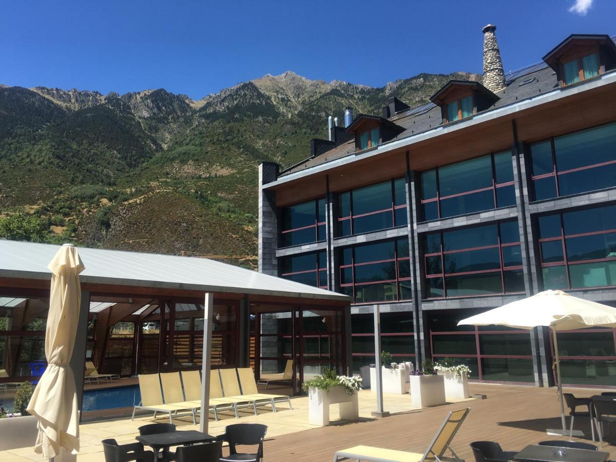 Sommos Hotel Aneto Benasque Exterior photo